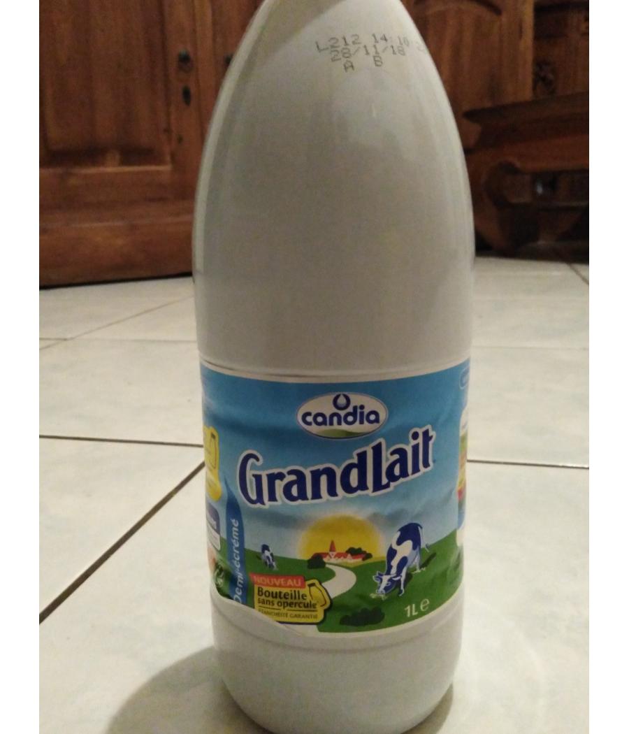 LAIT CANDIA DEMI ECREME 1L LAIT CANDIA DEMI ECREME 1L