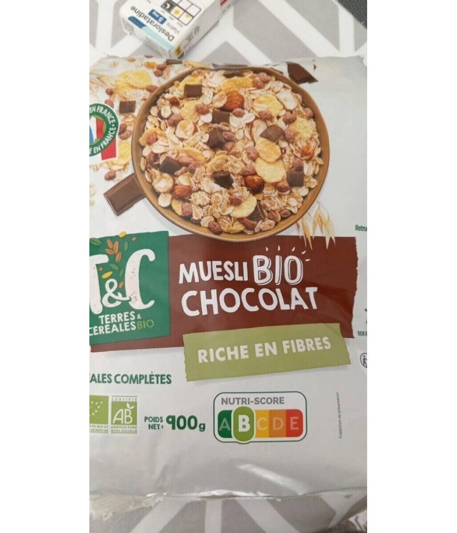 MUESLI AU CHOCOLAT 900G MUESLI AU CHOCOLAT 900G