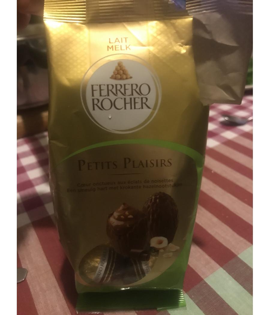PETITS PLAISIRS CHOCOLAT AU LAIT FERRERO ROCHER 126G PETITS PLAISIRS CHOCOLAT AU LAIT FERRERO ROCHER 126G
