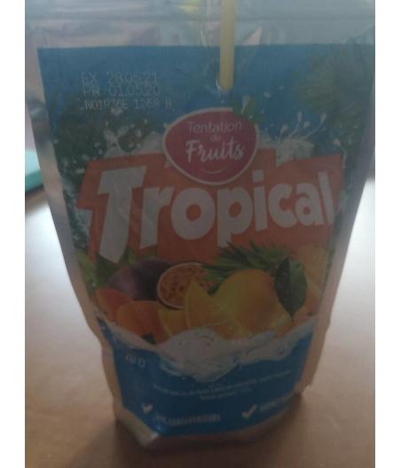 JUS DE FRUITS TROPICAL